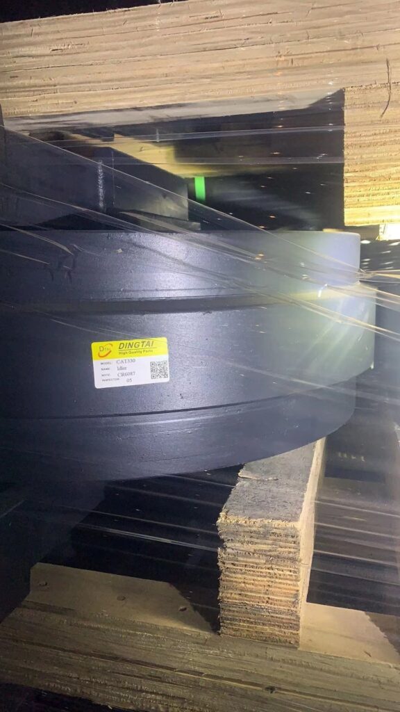 Roda guia mais vendida para peças do material rodante de escavadeira CAT330 com preço de fábrica CR6087